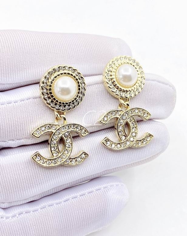 Chanel Earrings 1700